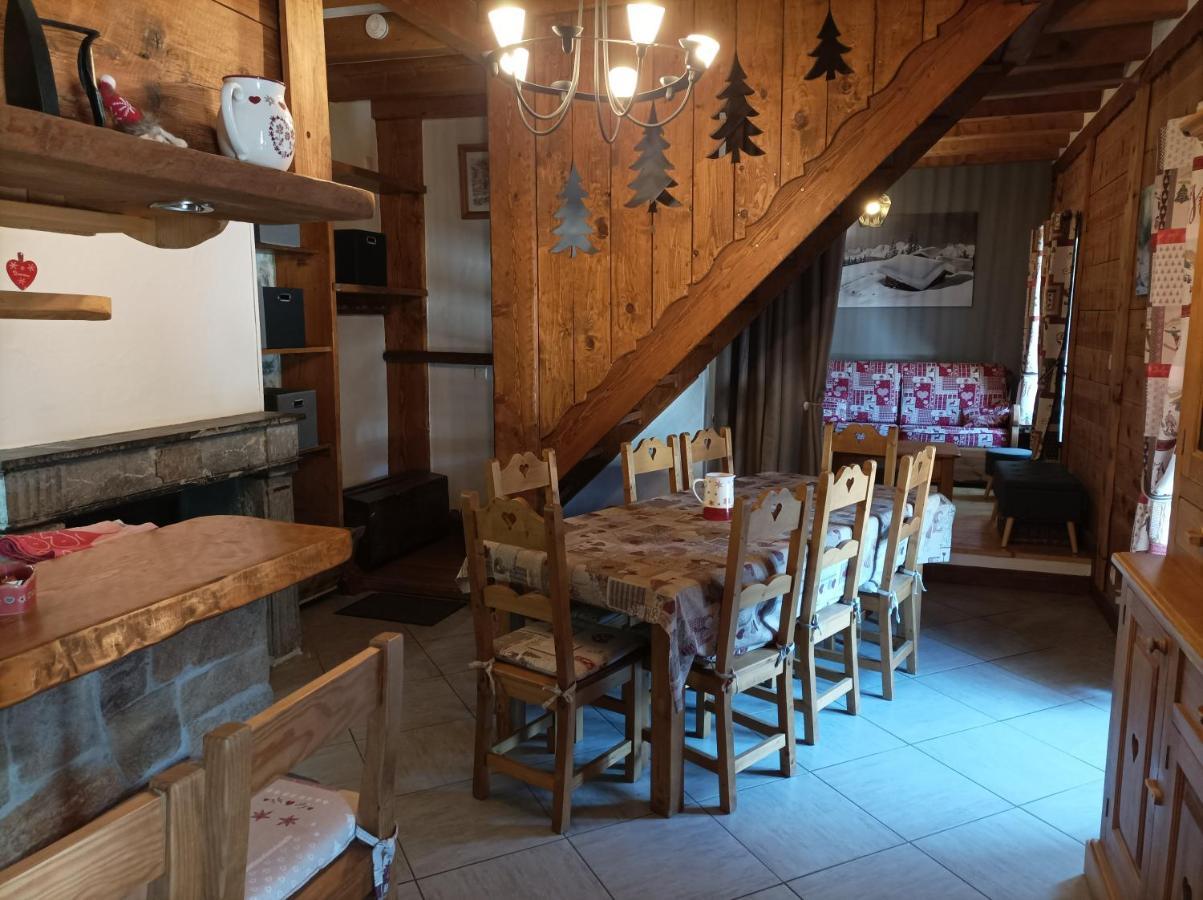 Villa La Ferme d'Henriette, à Samoëns Esterno foto
