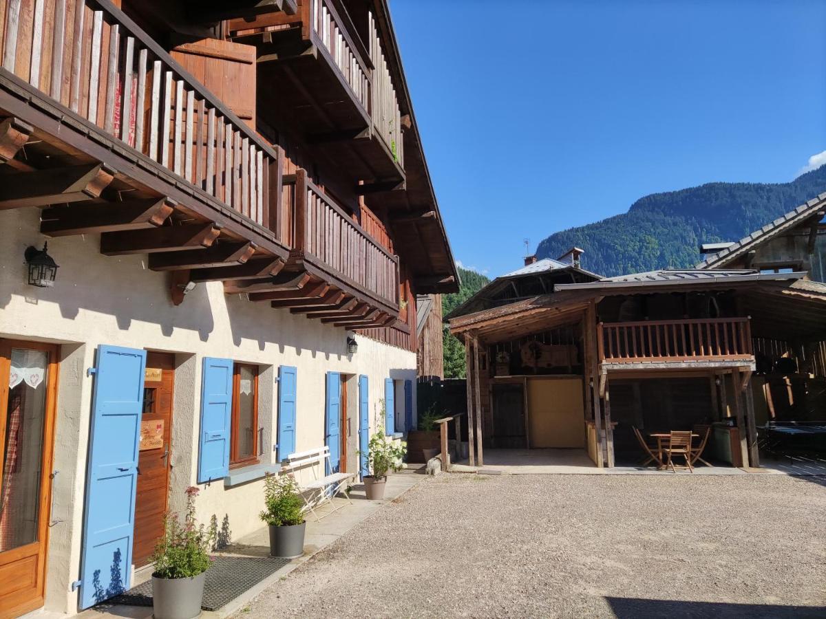 Villa La Ferme d'Henriette, à Samoëns Esterno foto