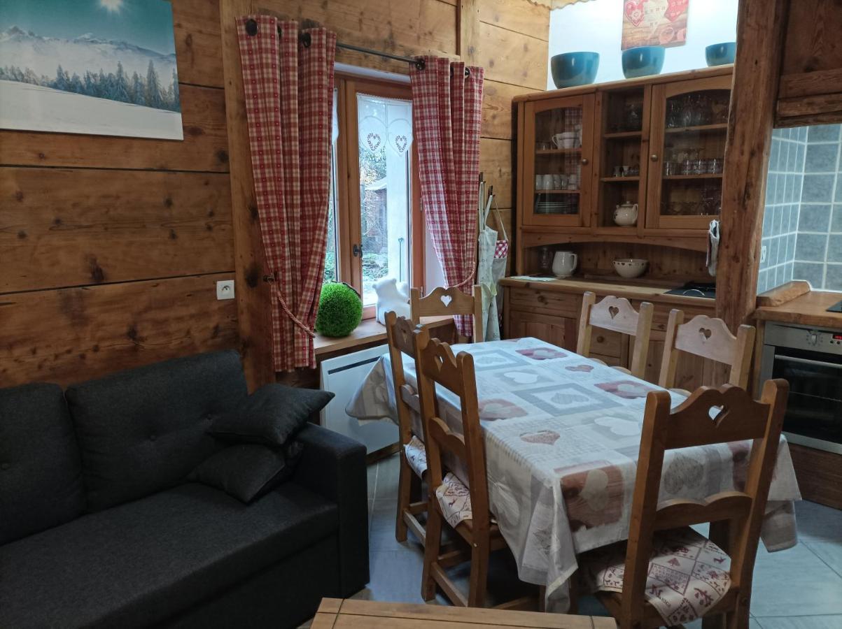 Villa La Ferme d'Henriette, à Samoëns Esterno foto