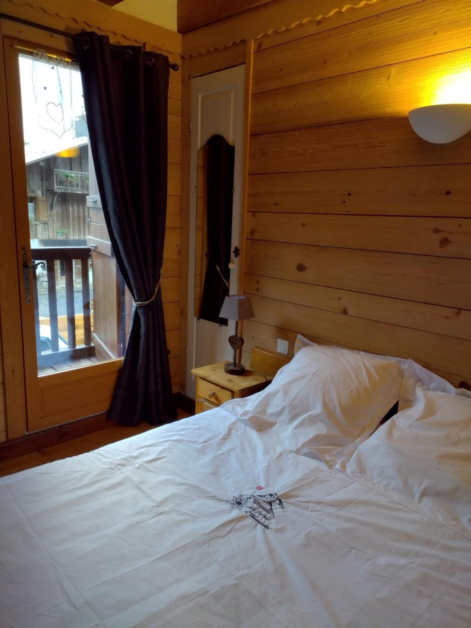 Villa La Ferme d'Henriette, à Samoëns Camera foto
