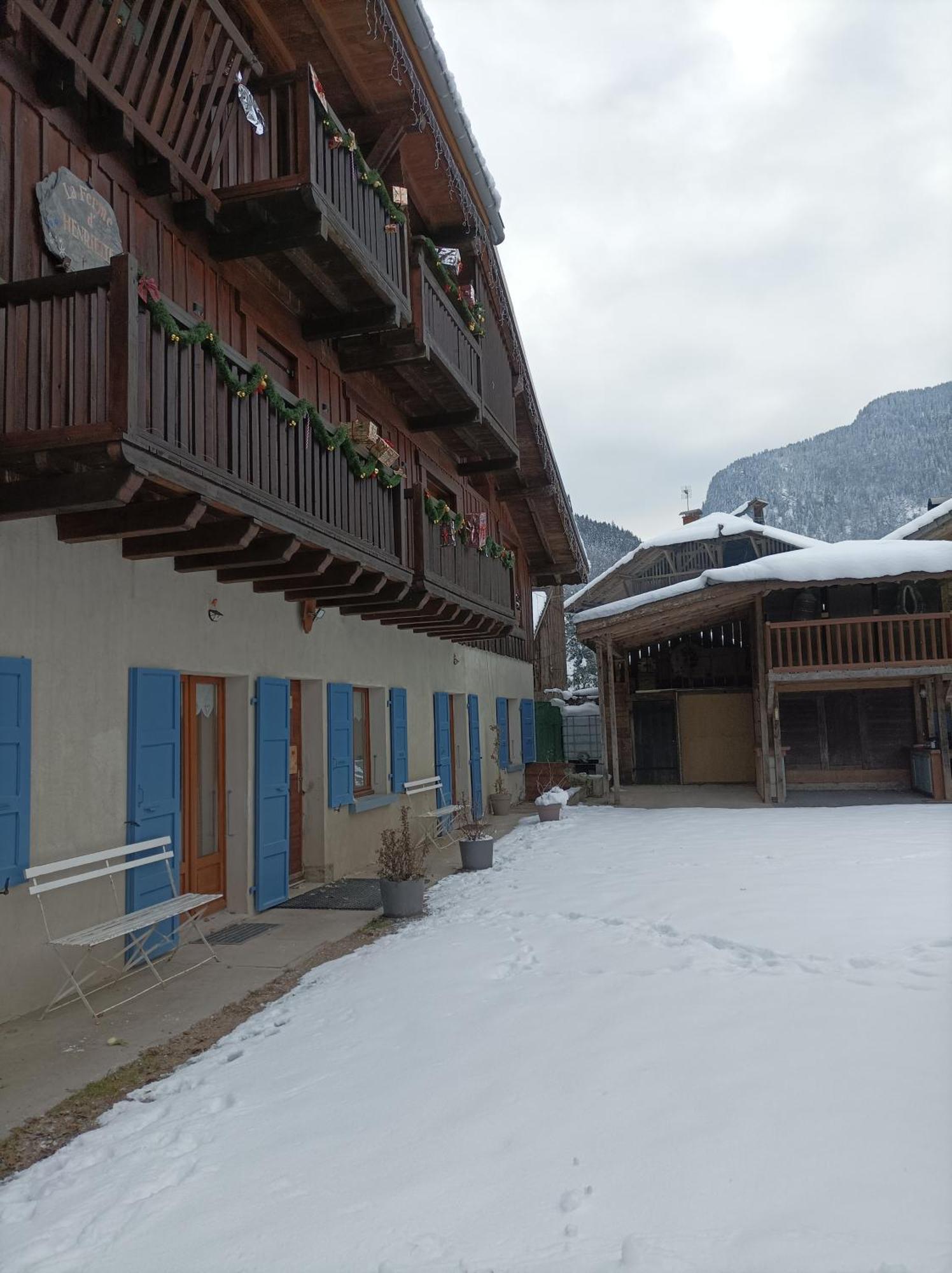 Villa La Ferme d'Henriette, à Samoëns Esterno foto