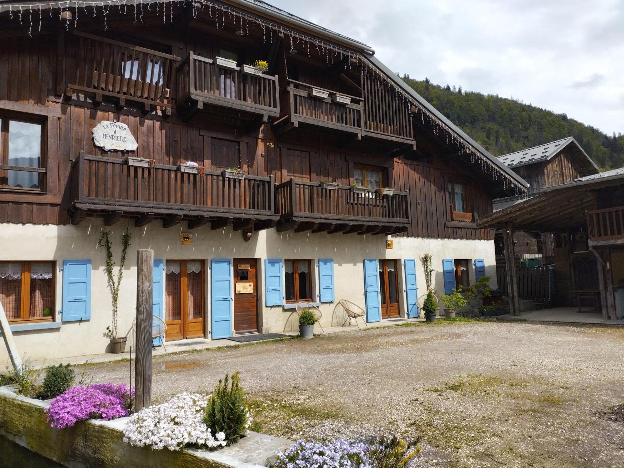 Villa La Ferme d'Henriette, à Samoëns Esterno foto