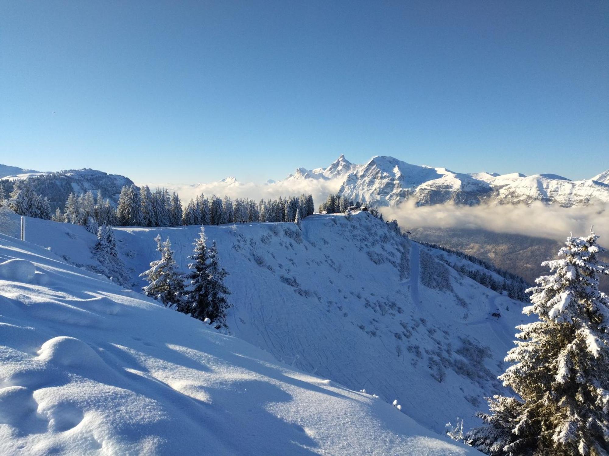 Villa La Ferme d'Henriette, à Samoëns Esterno foto